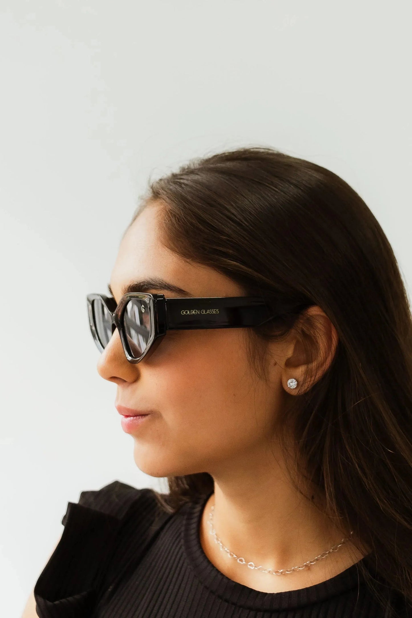 Women's Iconic Black Sunglasses