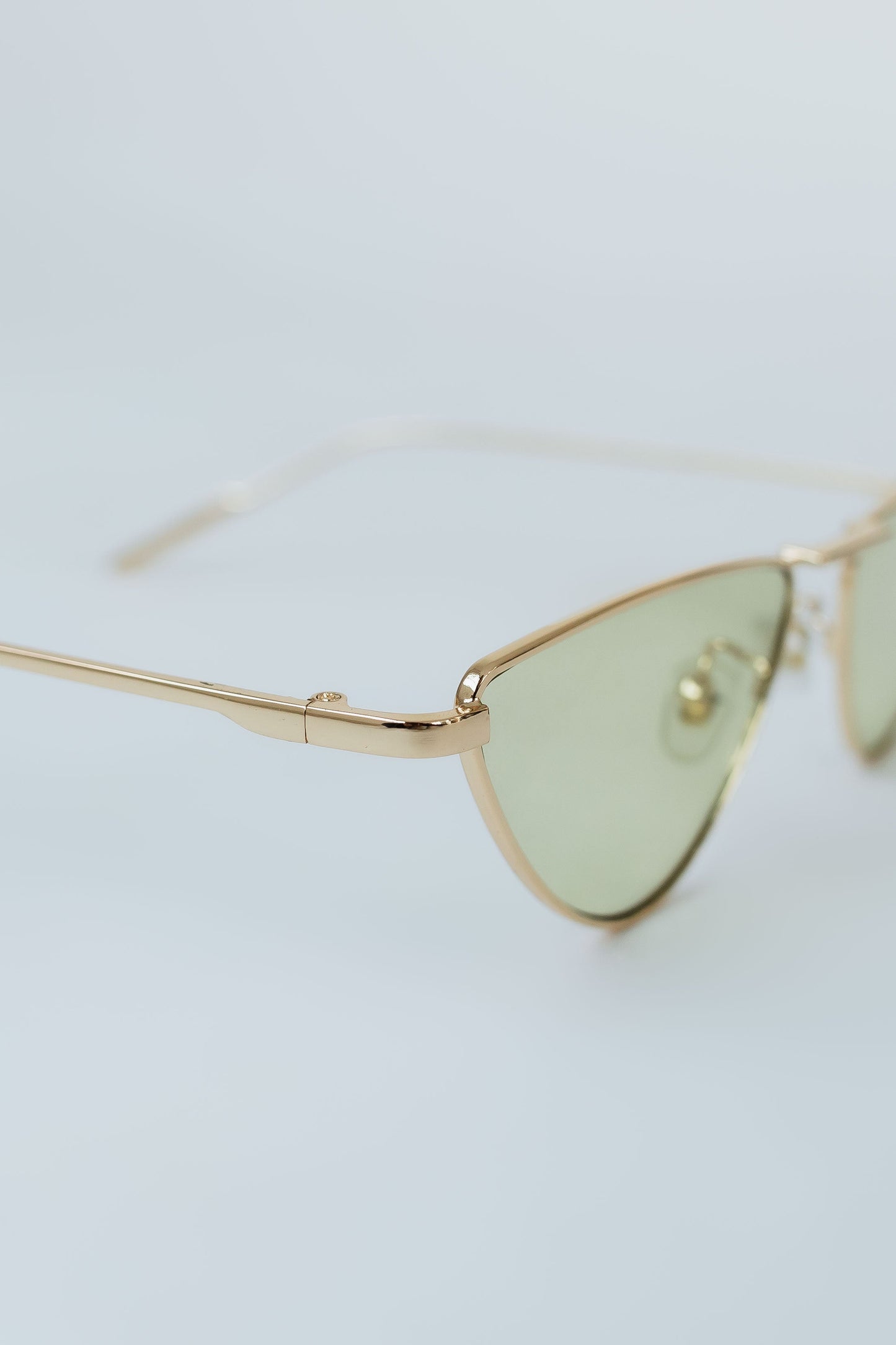 Women's Light Green Hype Sunglasses